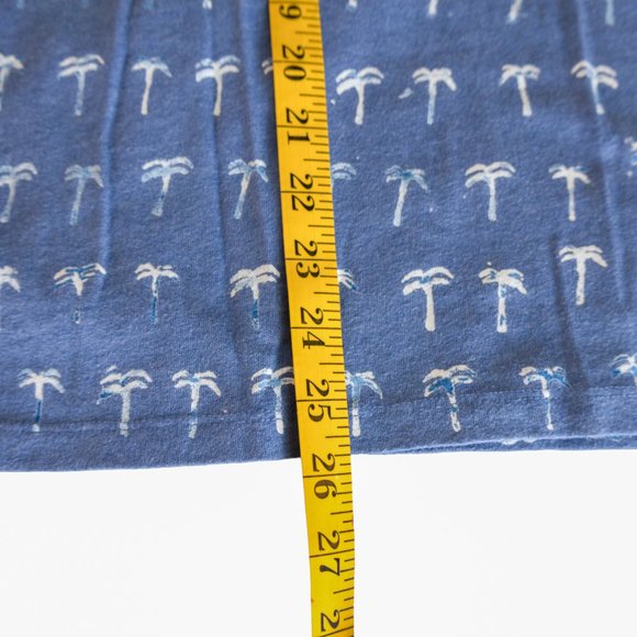 Tommy Hilfiger Light Denim Blue Tee with White Palm Trees All Over Print - Picture 6 of 9